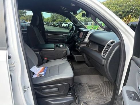 Used 2022 RAM 1500 Big Horn AWD/4WD image 12