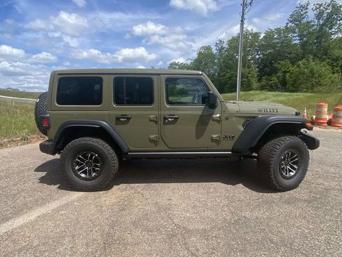 New 2026 Jeep Wrangler Unlimited Sport AWD/4WD image 7