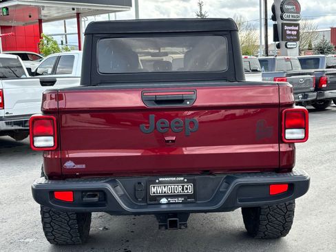 Used 2021 Jeep Gladiator Sport AWD/4WD image 9