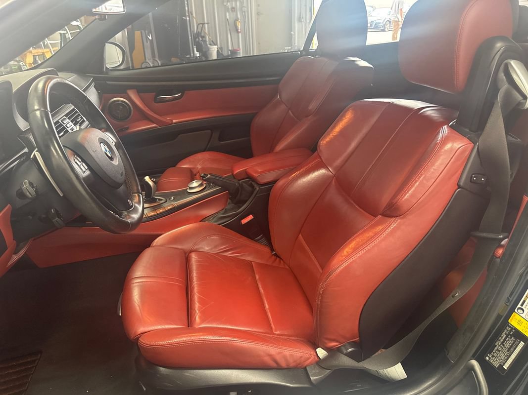 Used 2008 BMW M3 Convertible RWD image 9