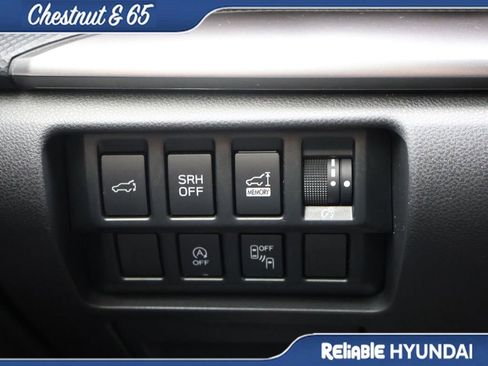 Used 2023 Subaru Forester Premium AWD/4WD image 33