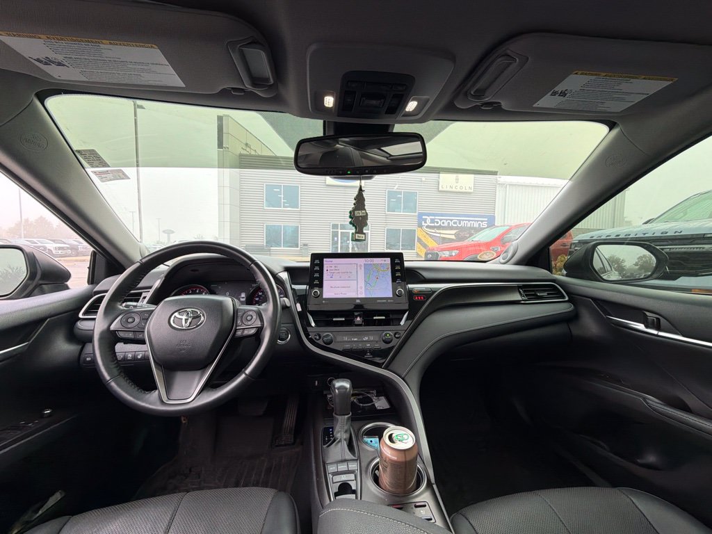 Used 2023 Toyota Camry XSE w/ Navigation Package FWD image 5