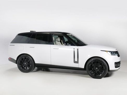 Certified 2023 Land Rover Range Rover SE AWD/4WD image 30