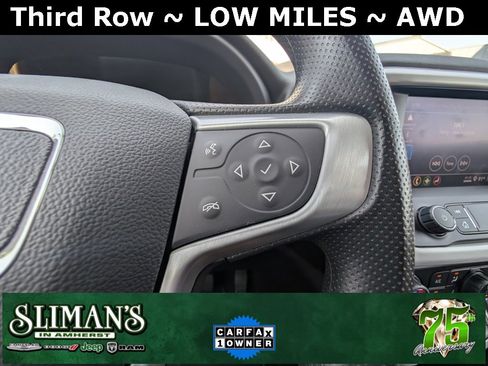 Used 2023 GMC Acadia SLE image 21