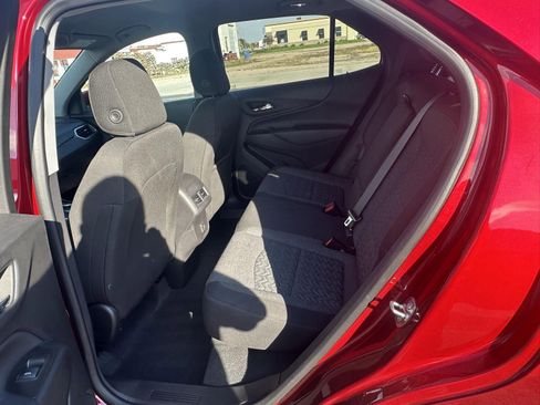 Used 2024 Chevrolet Equinox LT w/ LPO, Floor Liner Package image 36