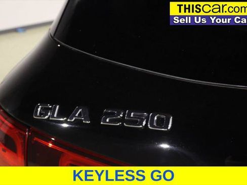 Used 2023 Mercedes-Benz GLA 250 image 12