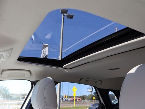 Certified 2025 MAZDA CX-30 2.5 Turbo w/ Premium Package image 7