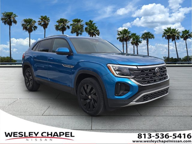 Used 2024 Volkswagen Atlas Cross Sport SE FWD image 1