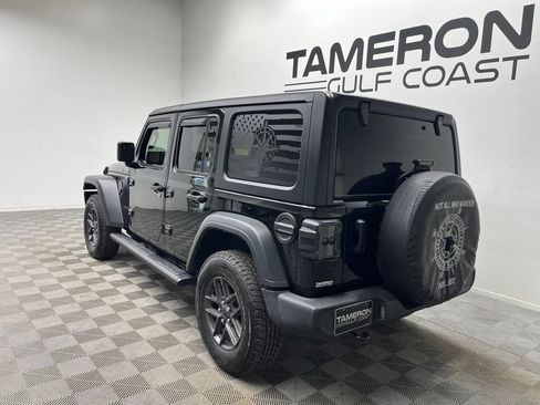 Used 2024 Jeep Wrangler Unlimited Sport AWD/4WD image 8