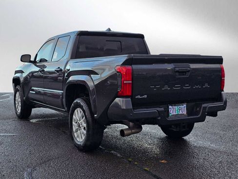 Certified 2025 Toyota Tacoma SR5 w/ SR5 Upgrade Package image 6