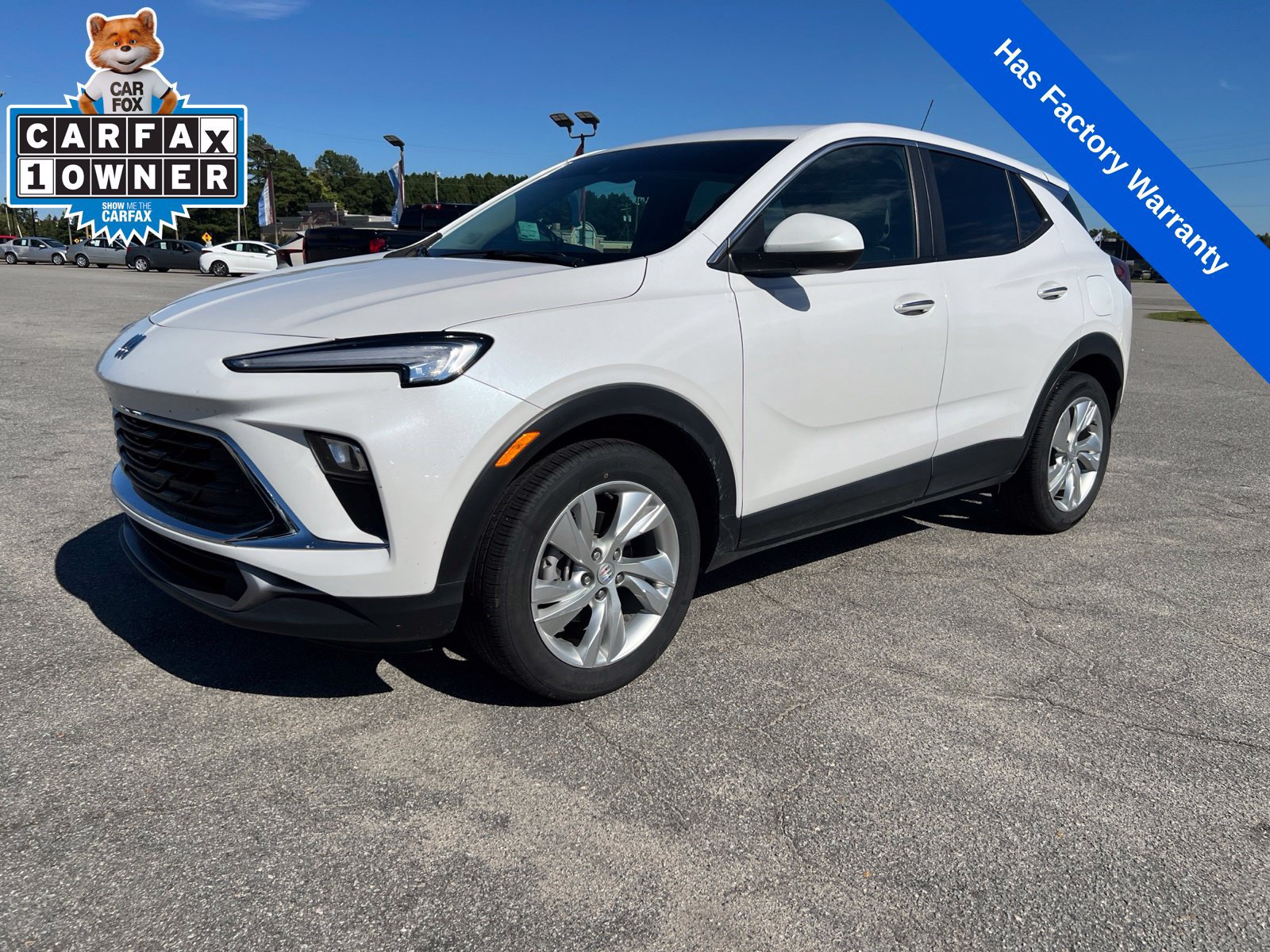 Used 2024 Buick Encore GX Preferred w/ Comfort Package FWD image 1
