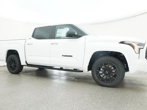 New 2025 Toyota Tundra SR5 image 28