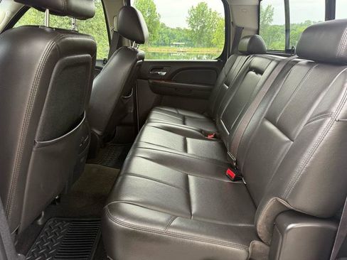Used 2011 Chevrolet Silverado 3500 LTZ w/ LTZ Plus Package AWD/4WD image 17