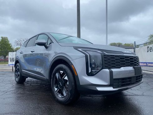 Used 2026 Kia Sportage LX AWD/4WD image 30