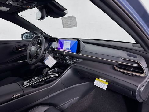 New 2026 Toyota Crown Signia image 30