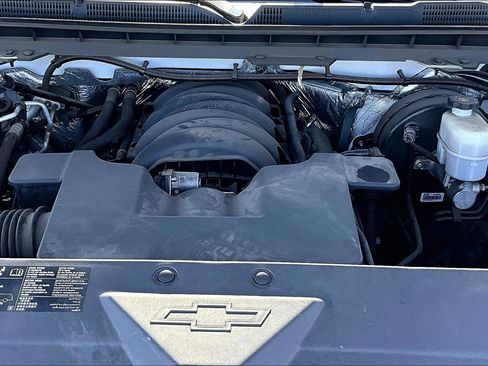 Used 2017 Chevrolet Silverado 1500 LT w/ All Star Edition image 9