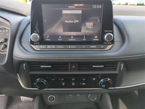 Certified 2021 Nissan Rogue S image 27