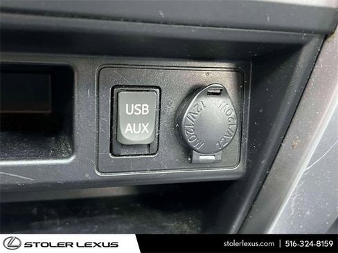 Used 2018 Toyota 4Runner SR5 image 35