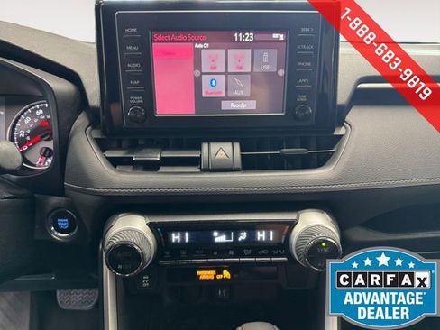 Used 2019 Toyota RAV4 XLE image 6