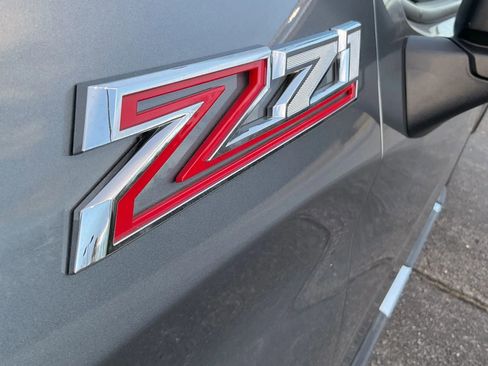 Used 2019 Chevrolet Silverado 1500 LT w/ All-Star Edition image 9