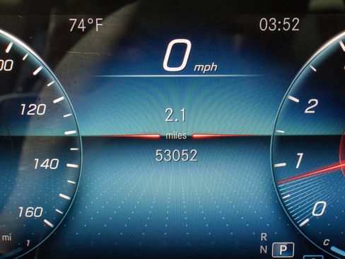 Used 2021 Mercedes-Benz GLE 350 image 35