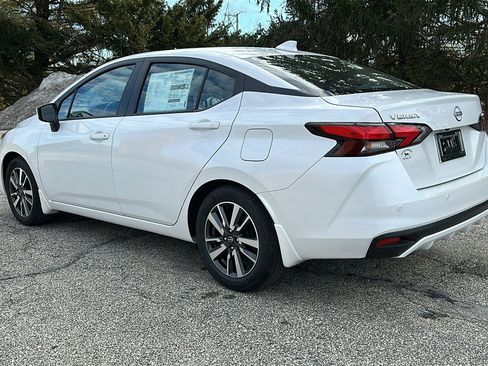 New 2025 Nissan Versa SV w/ Electronics Package image 7