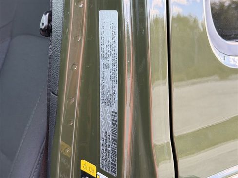 Used 2021 Jeep Gladiator Sport image 32