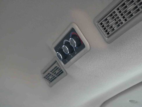 Used 2013 Chevrolet Express 1500 LS image 16