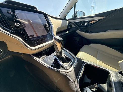Used 2022 Subaru Outback Limited w/ Popular Package #2 image 20