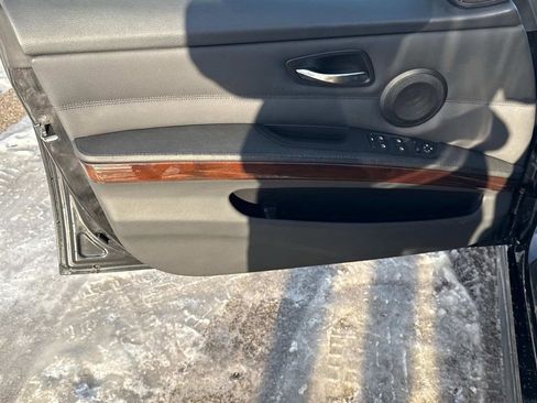 Used 2011 BMW 335i xDrive 335i xDrive image 16