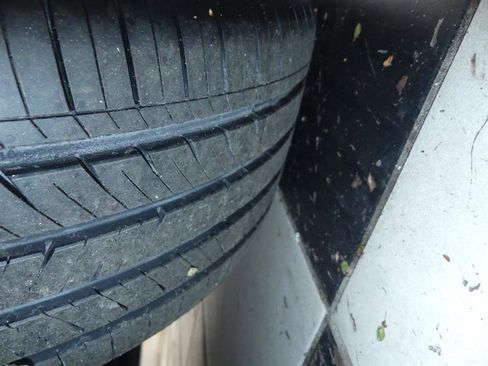 Used 2023 Tesla Model 3 Standard Range image 30