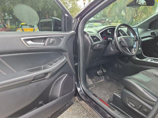 Used 2021 Ford Edge ST w/ Equipment Group 401A AWD/4WD image 9