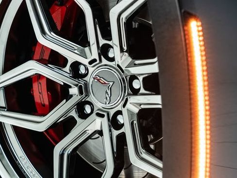 Used 2019 Chevrolet Corvette Grand Sport RWD image 6