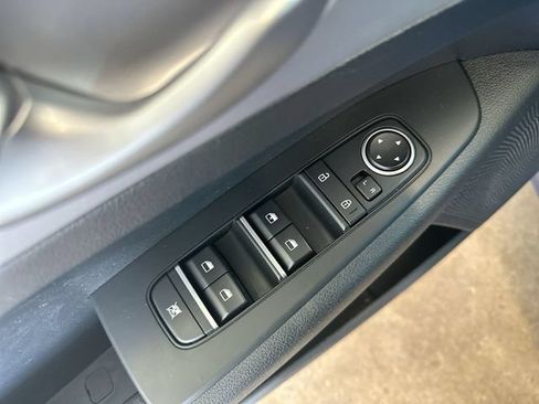 Certified 2024 Kia Forte LXS w/ LXS Technology Package FWD image 17
