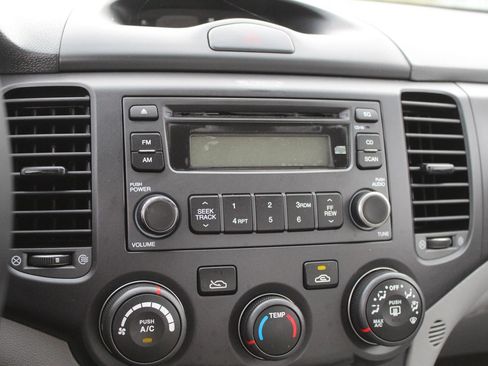 Used 2006 Kia Optima LX FWD image 14