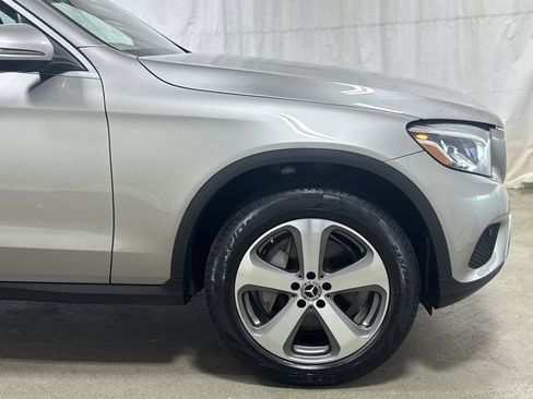 Used 2019 Mercedes-Benz GLC 300 4MATIC image 27