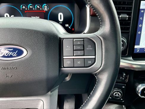 Certified 2023 Ford F150 Lariat image 25