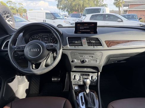 Used 2015 Audi Q3 2.0T Prestige FWD image 14