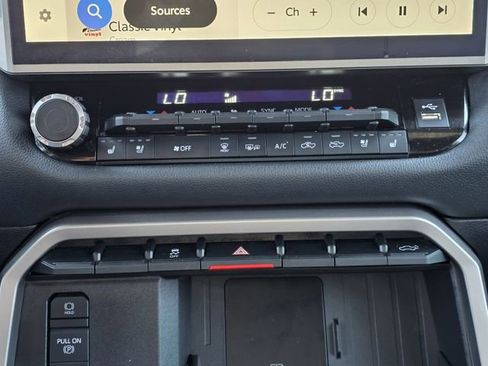 Used 2025 Toyota Tundra Limited w/ Power Package image 14