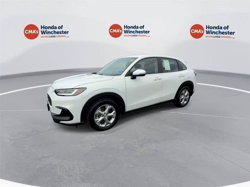 Certified 2025 Honda HR-V LX image 7