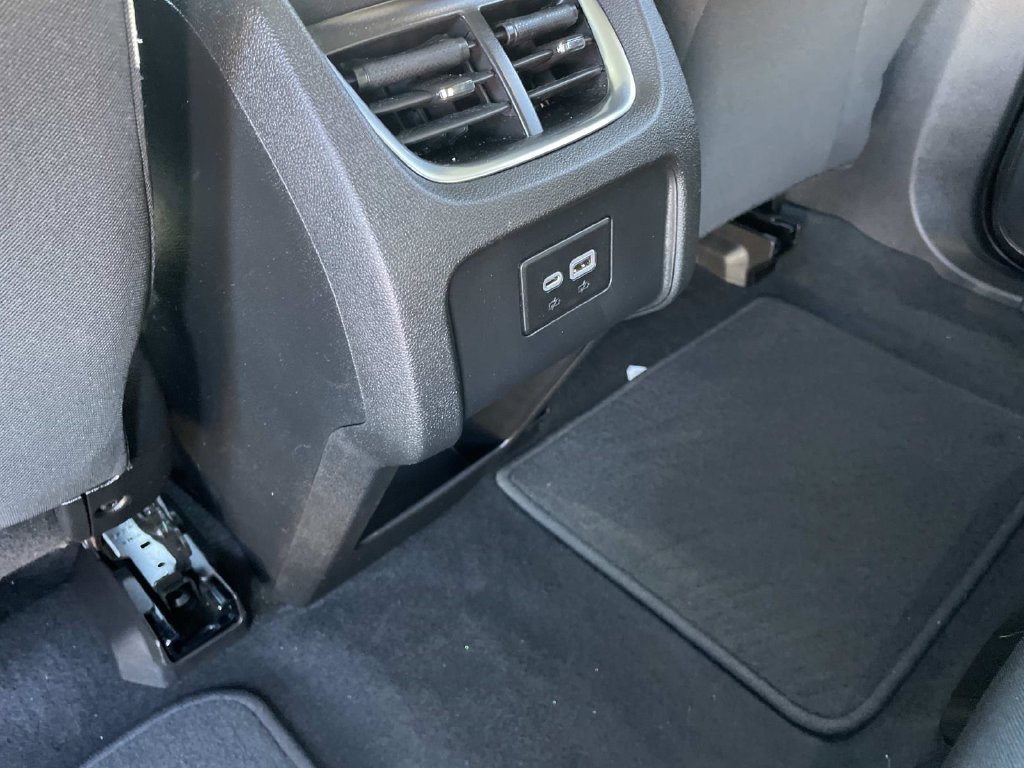 Used 2021 Chevrolet Blazer LT FWD image 10