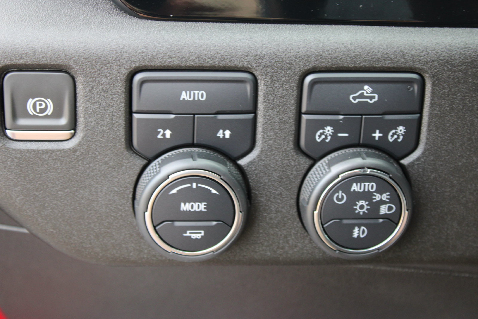 Used 2024 Chevrolet Silverado 1500 RST w/ Convenience Package II AWD/4WD image 21