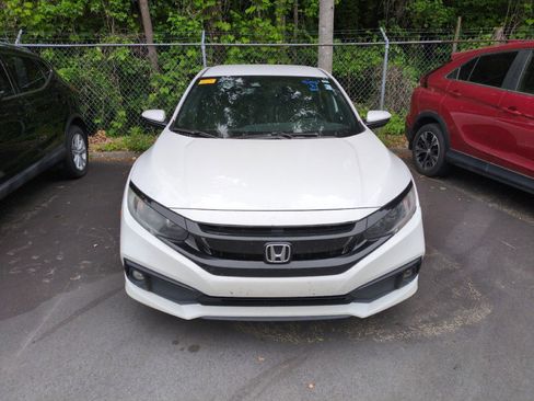 Used 2019 Honda Civic Sport image 2