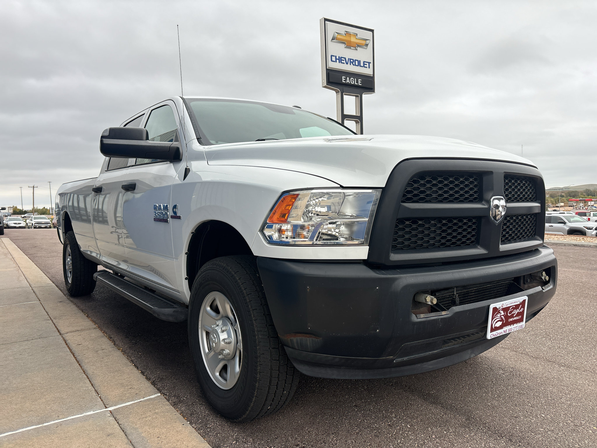 Used 2017 RAM 3500 Tradesman w/ Popular Equipment Group AWD/4WD image 4