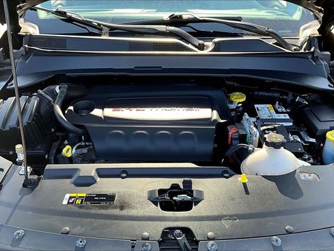 Used 2022 Jeep Compass Latitude image 30