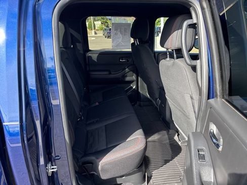 Used 2023 Nissan Frontier PRO-4X w/ Tow Package AWD/4WD image 18