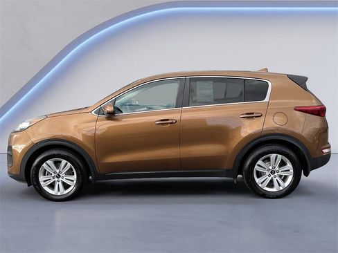Used 2019 Kia Sportage LX image 6