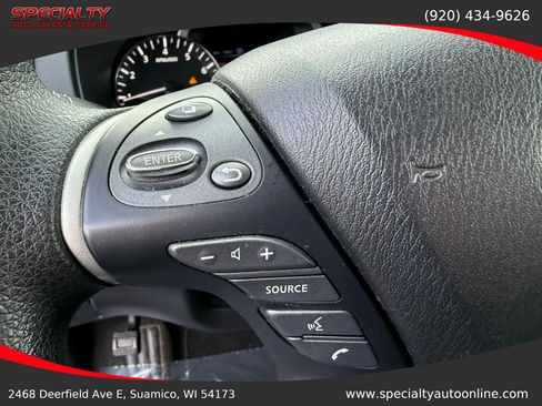 Used 2020 Nissan Pathfinder S image 18