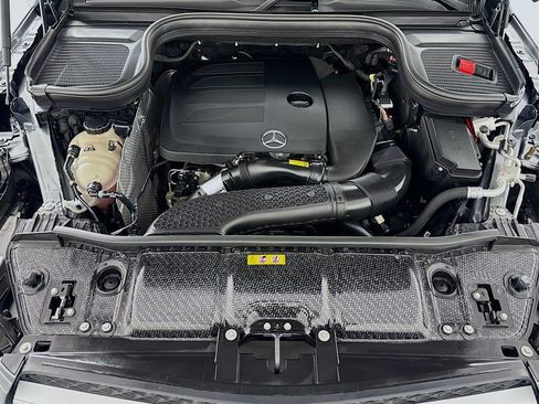 Used 2023 Mercedes-Benz GLE 350 4MATIC image 11