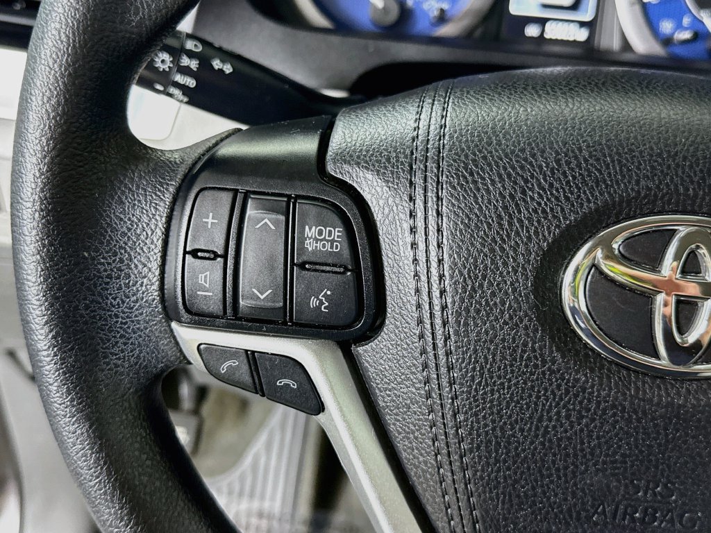 Certified 2019 Toyota Sienna LE AWD/4WD image 21